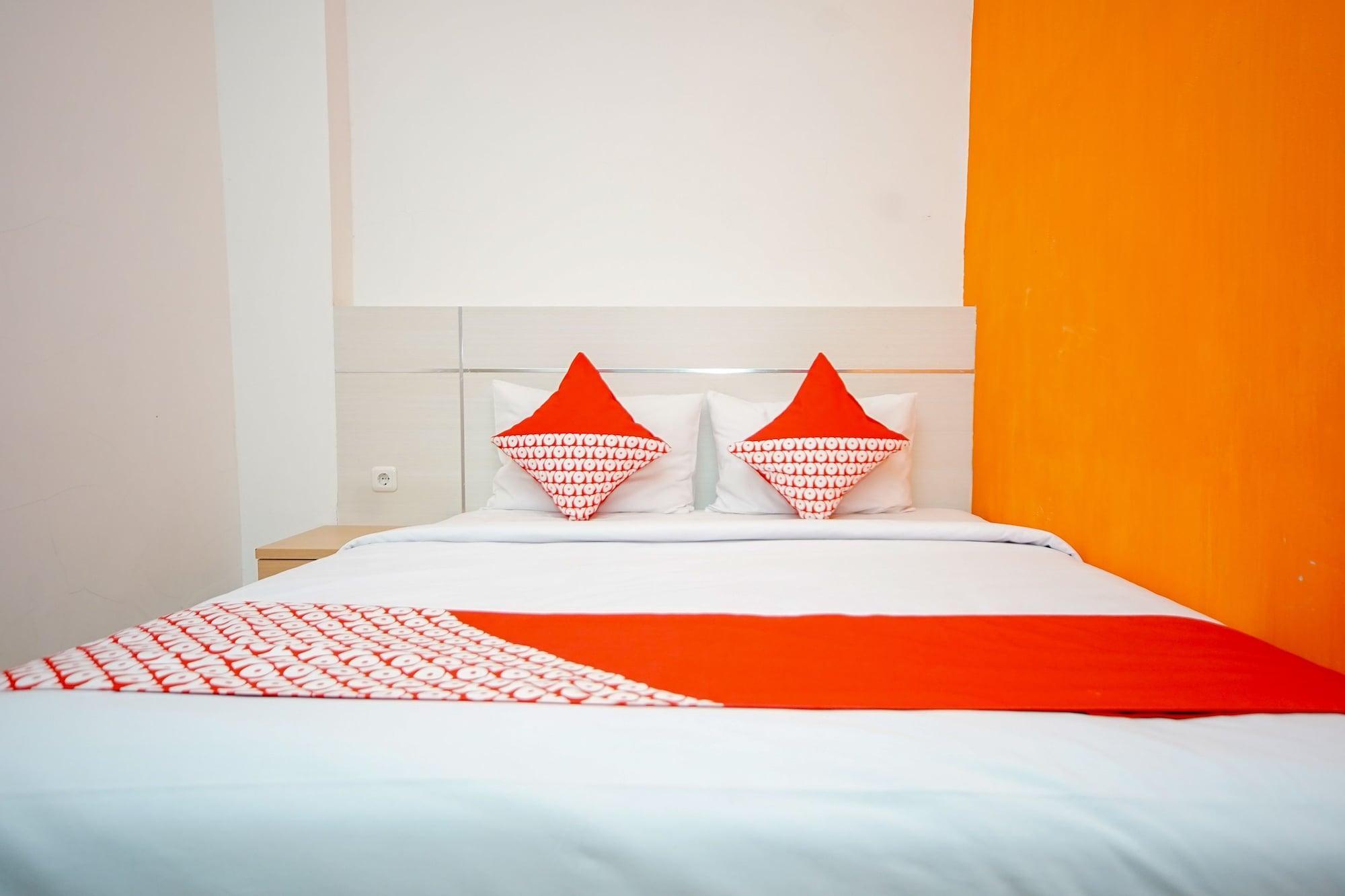 Oyo 344 Kr Hotel Palembang Exteriér fotografie