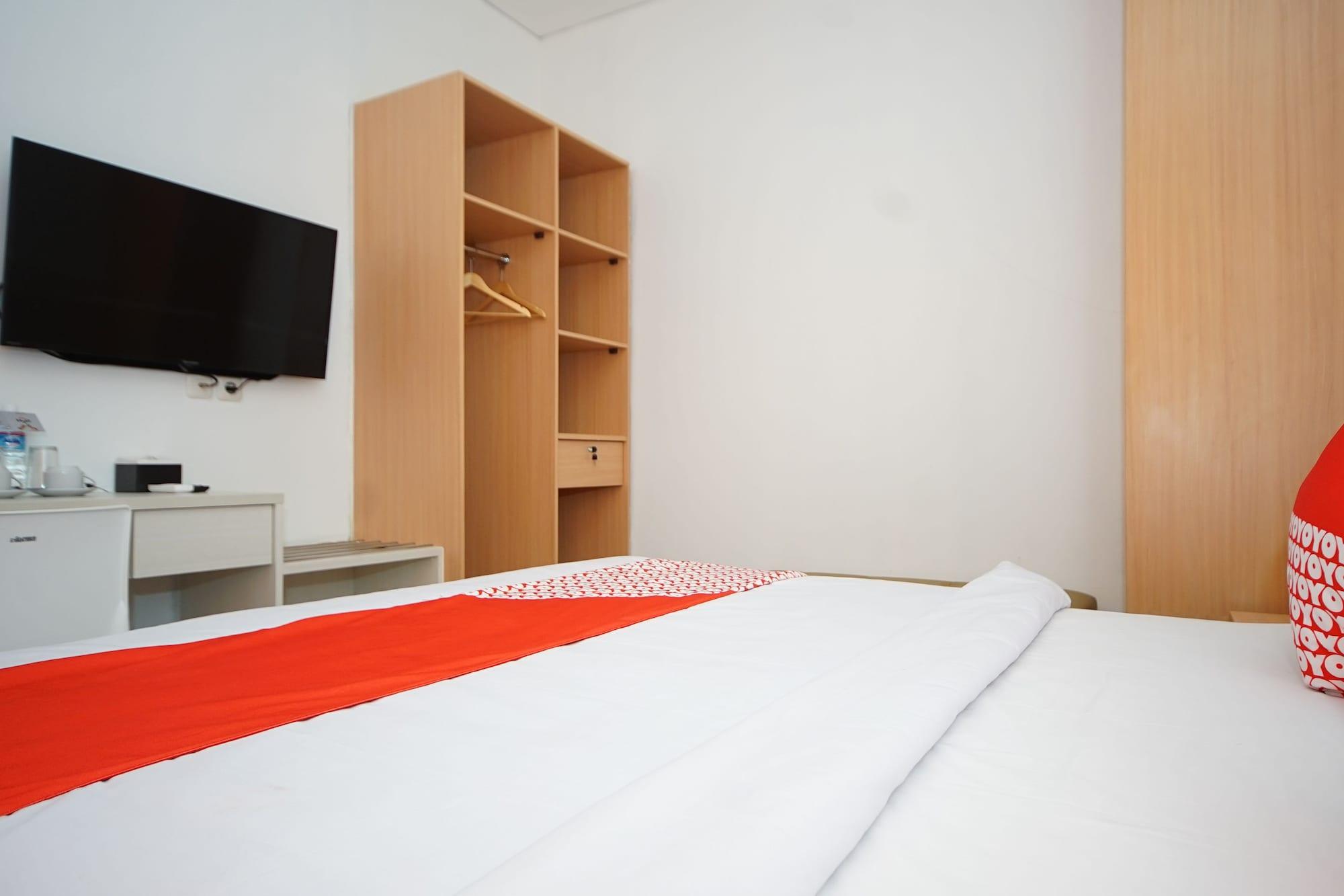 Oyo 344 Kr Hotel Palembang Exteriér fotografie