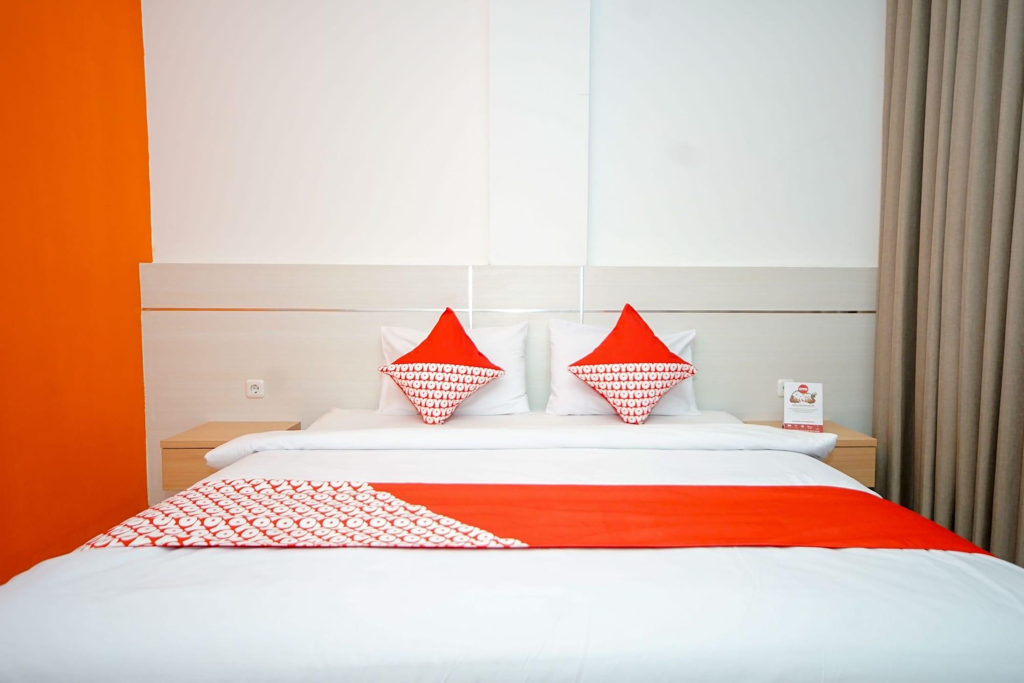 Oyo 344 Kr Hotel Palembang Exteriér fotografie