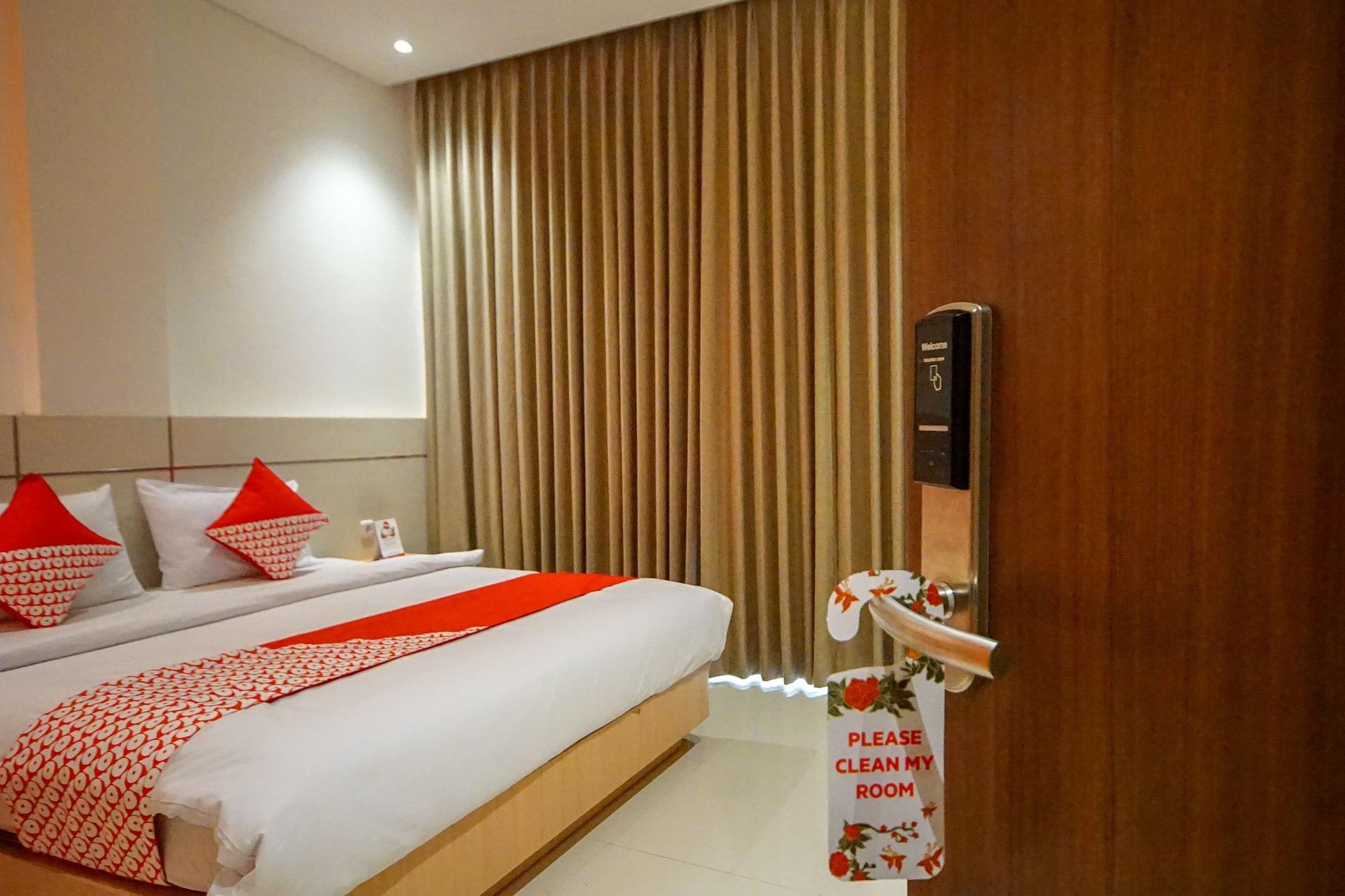 Oyo 344 Kr Hotel Palembang Exteriér fotografie