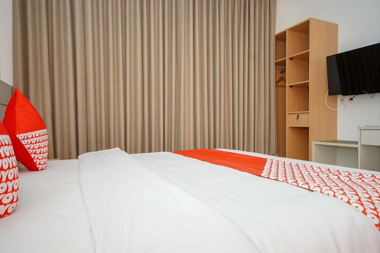 Oyo 344 Kr Hotel Palembang Exteriér fotografie