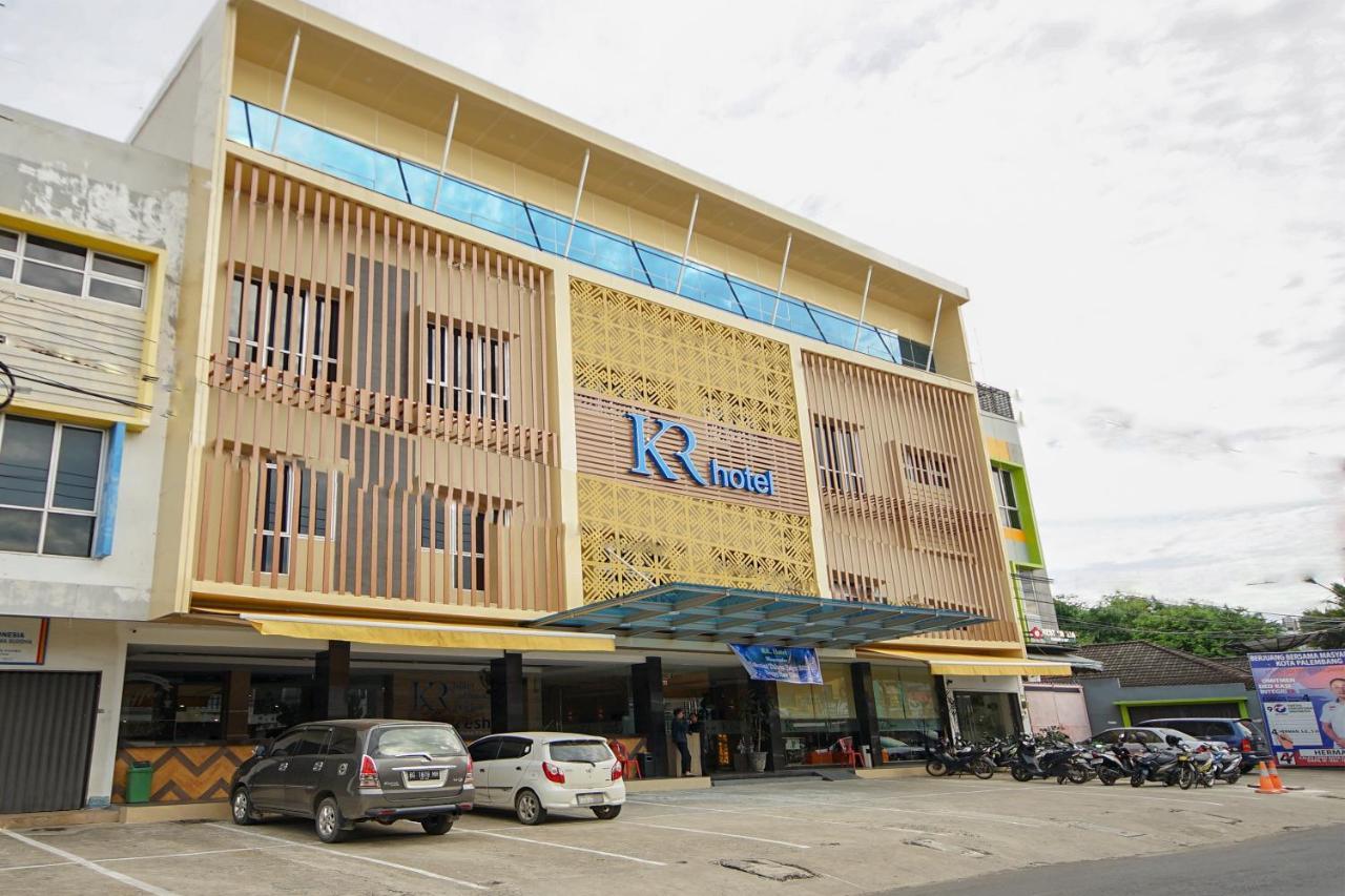 Oyo 344 Kr Hotel Palembang Exteriér fotografie