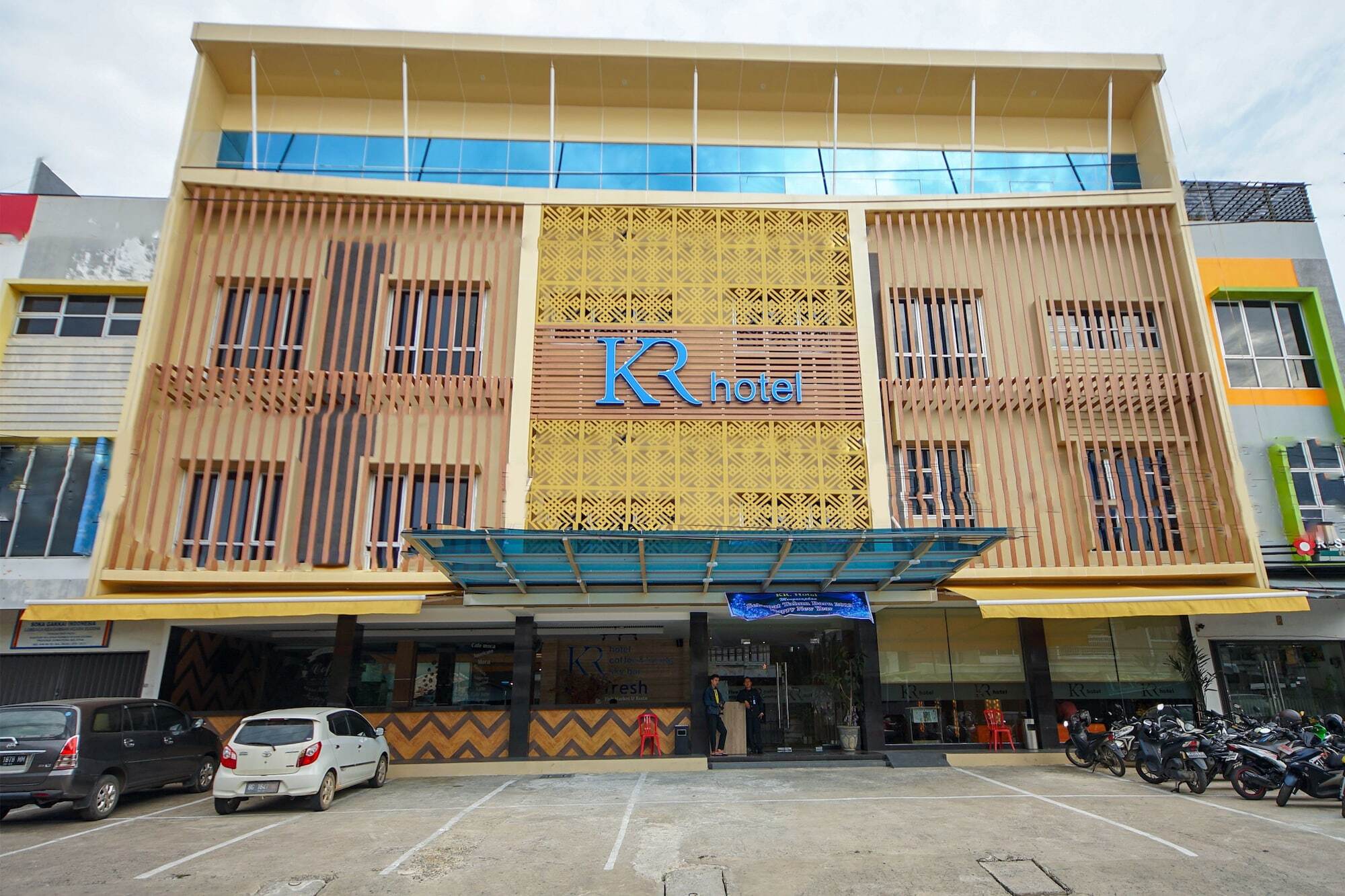 Oyo 344 Kr Hotel Palembang Exteriér fotografie